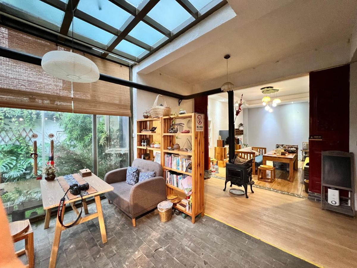 Dali Buxianshan Boutique Guesthouse-In Dali Ancient City,Near Three Pag Odas And Erhai Lake,Provide Tour Guide Service And Local Experience Buitenkant foto